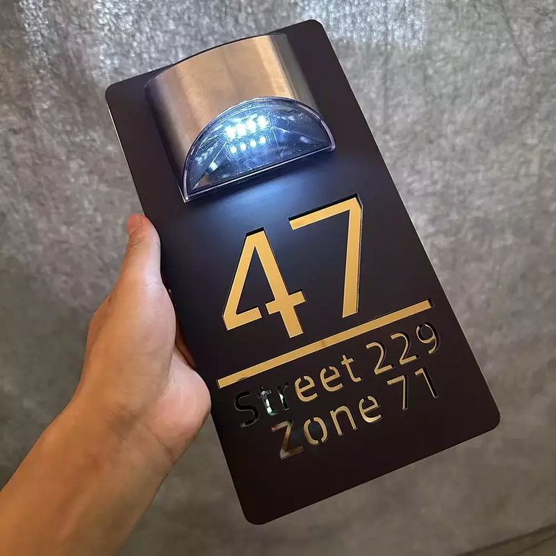 Placa Residencial e comercial personalizada com energia Solar!